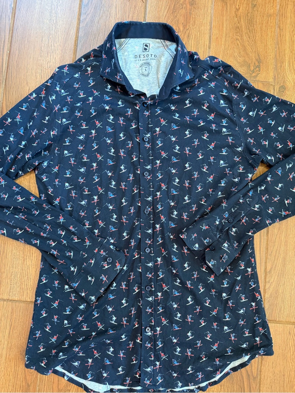 Desoto Men's Navy Ski-Print Button-Up Shirt large